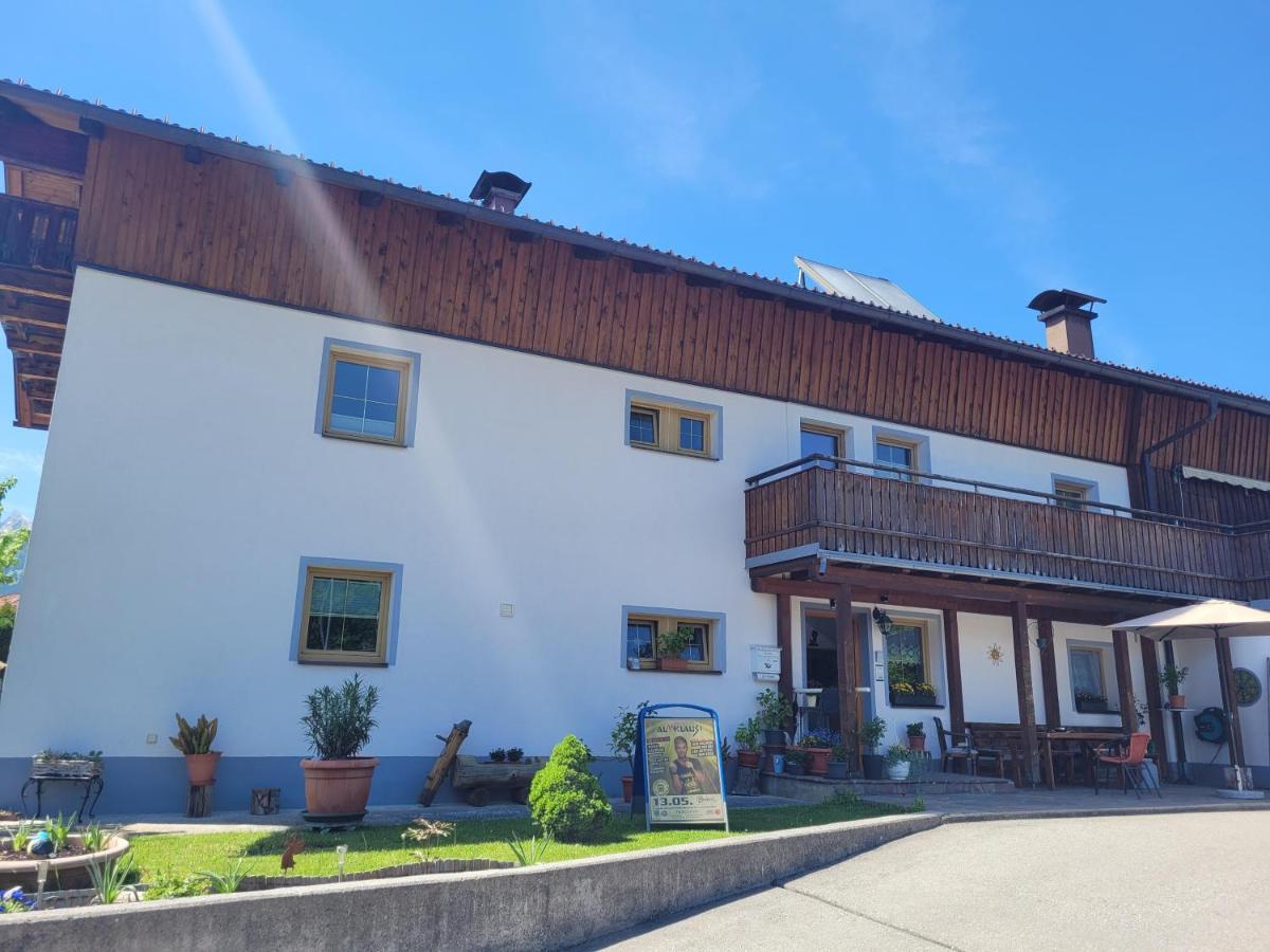 Ferienwohnung Schatz Breitenwang Exterior foto